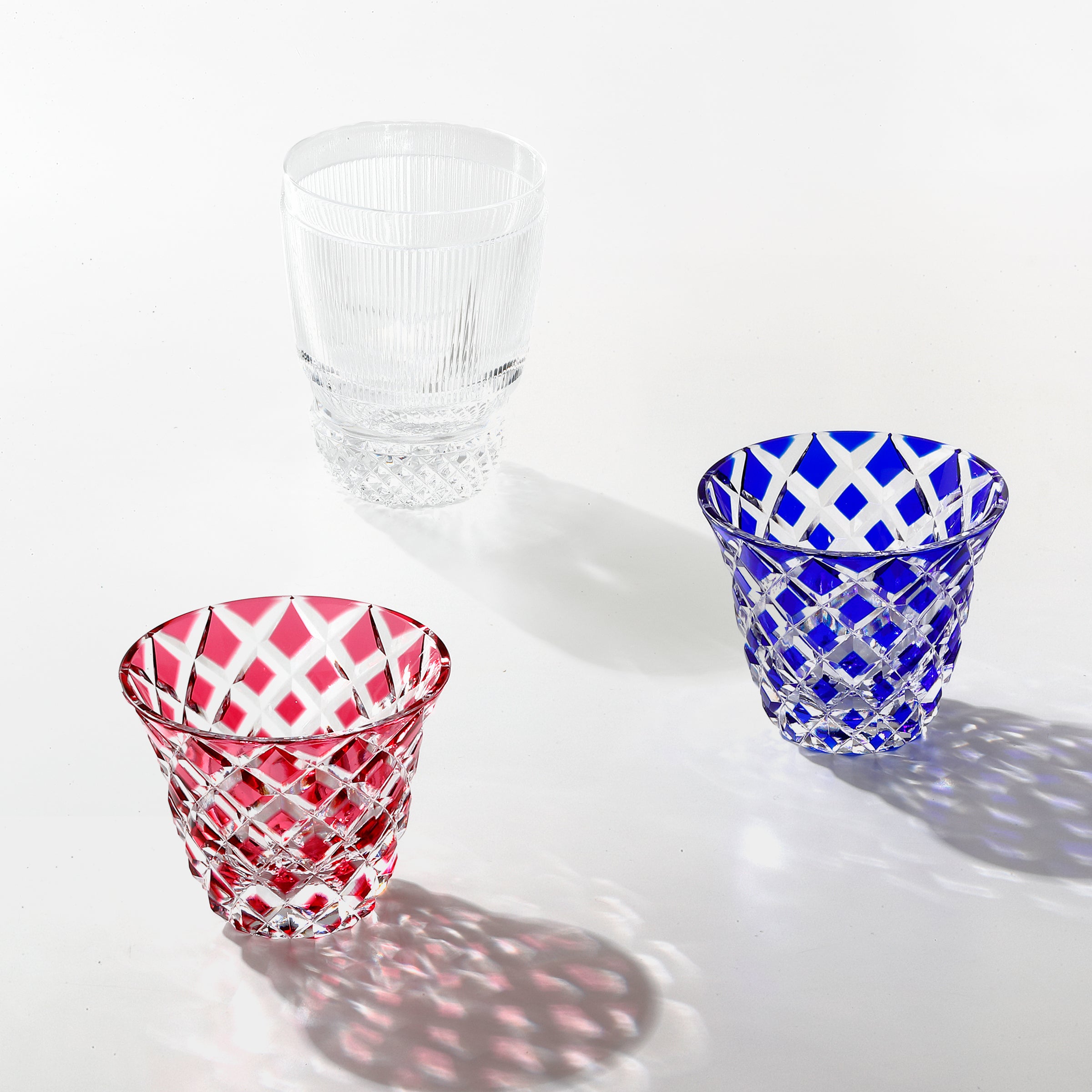 切子の色 − 透きと色被せ