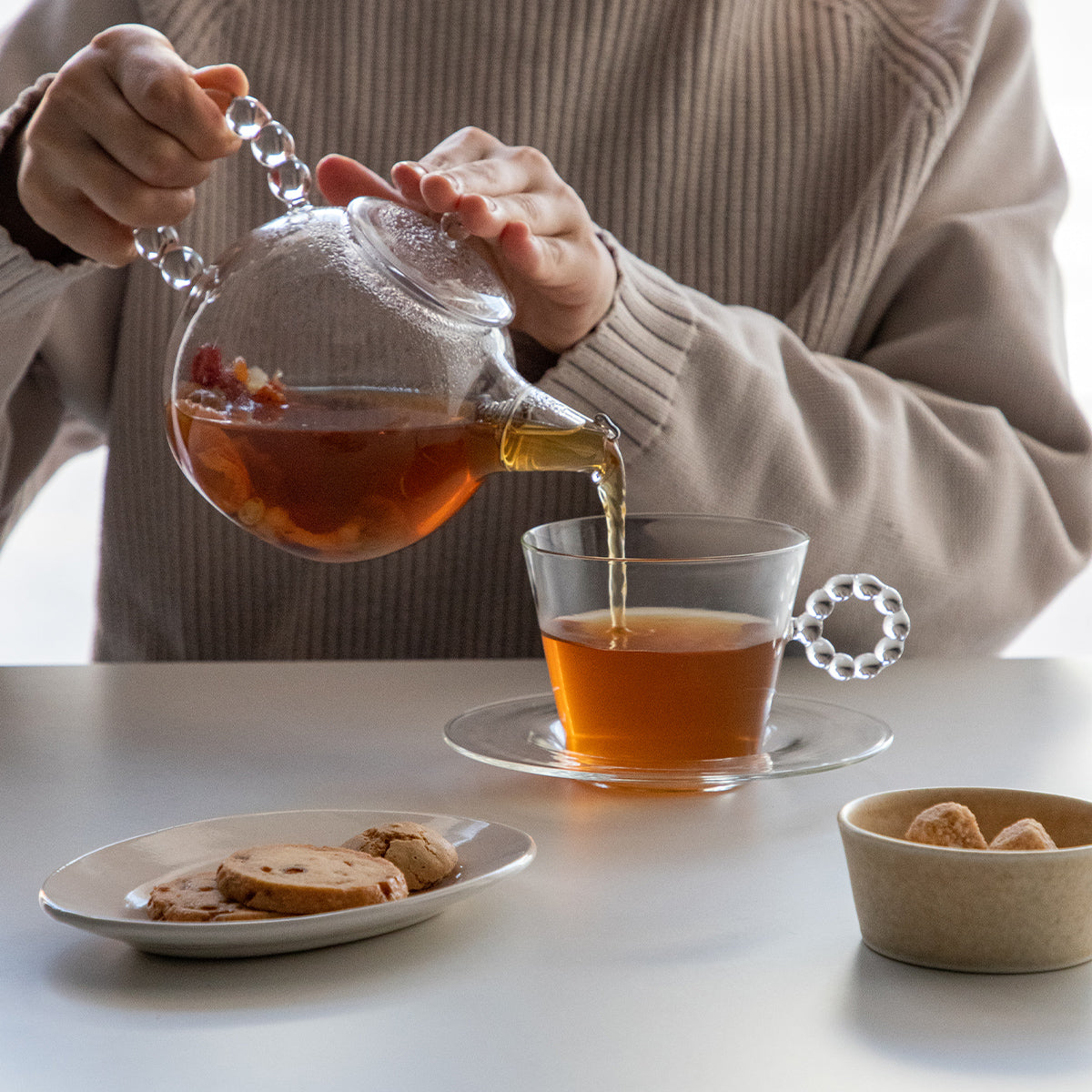 茶葉が開く時間を楽しむ<br>耐熱ガラスのポット