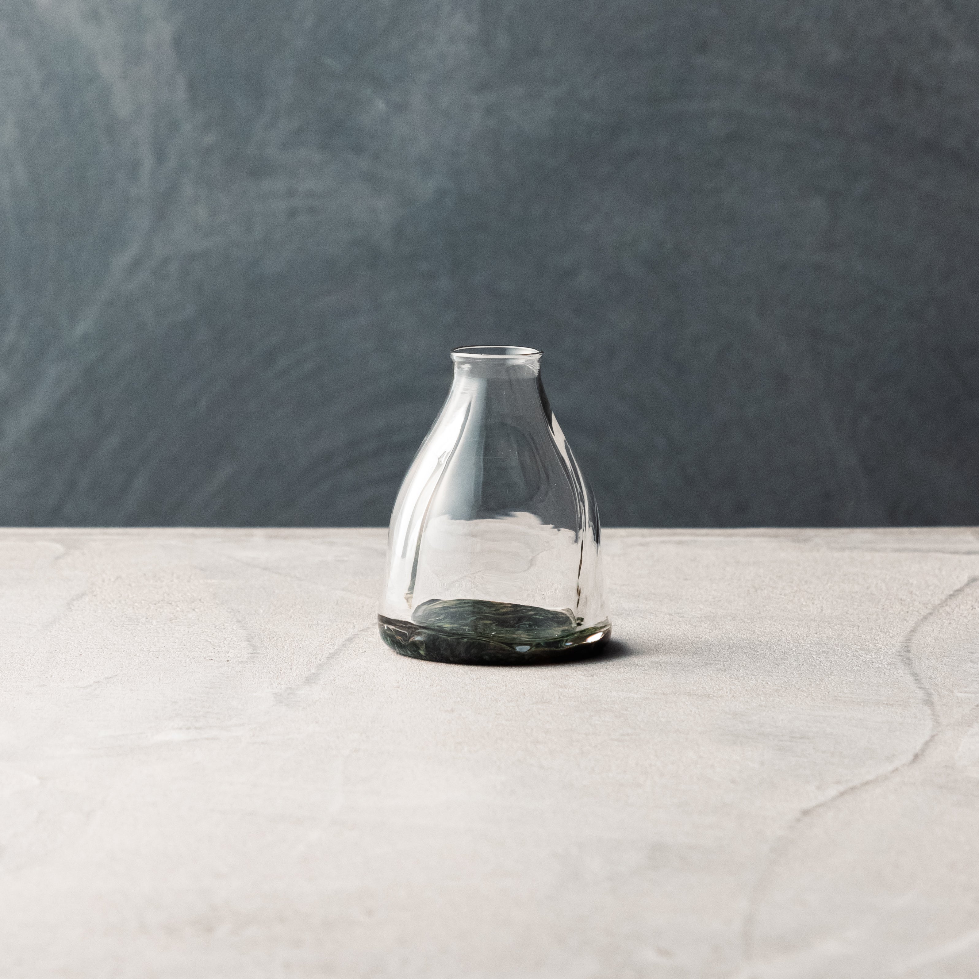 ガラス専門店｜高橋尚吾｜Vase 水底をのぞく(極小) – TSUCHI-YA