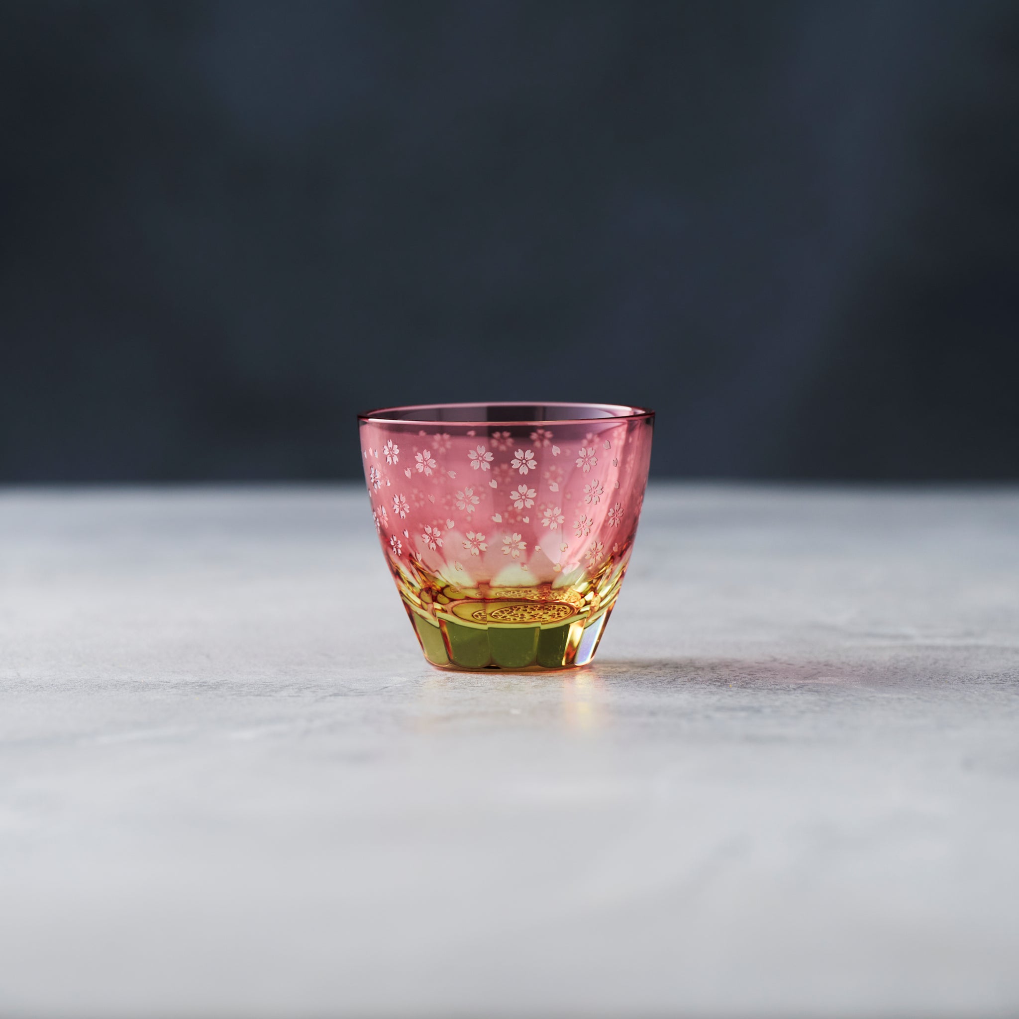 砂切子 月夜桜(プラセオ×金赤)