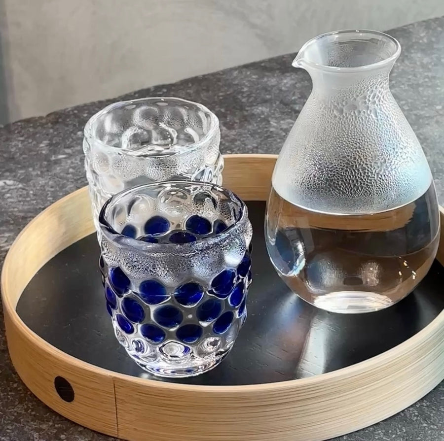 Heat-resistant sake bottle