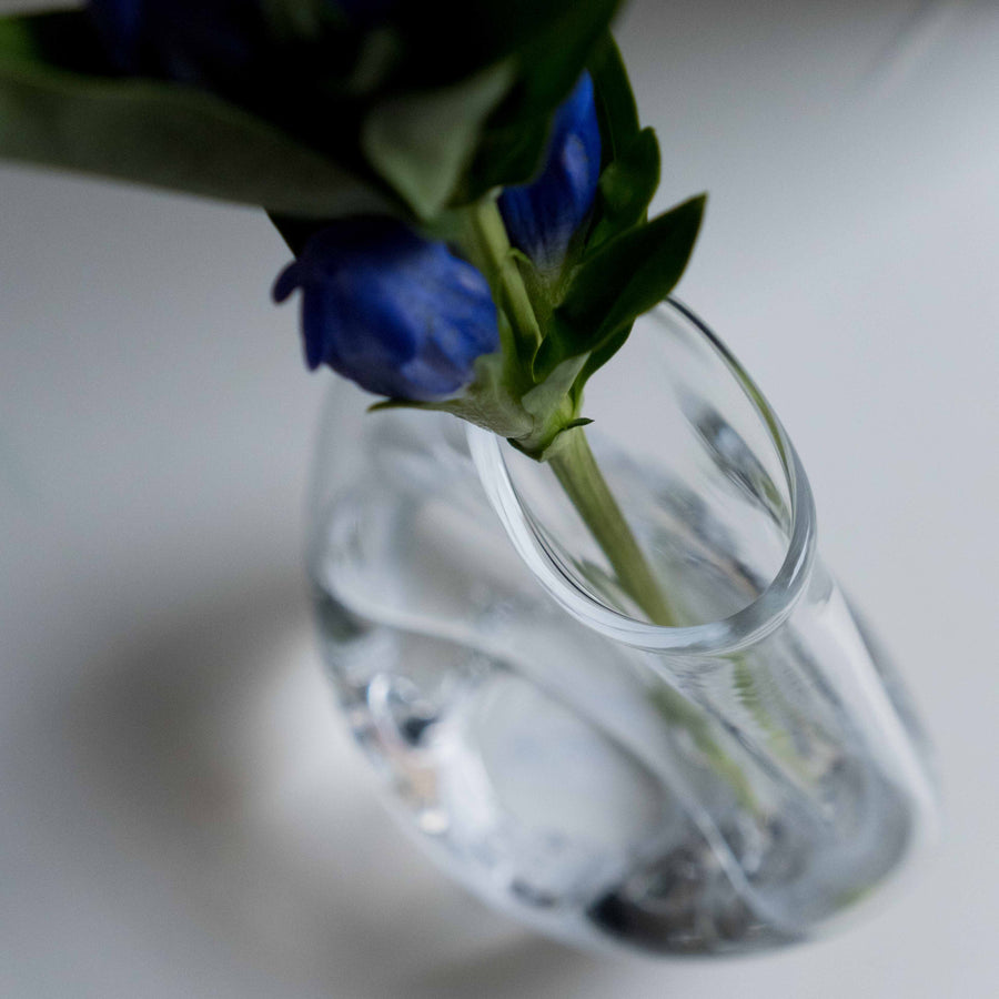 ガラス専門店｜中野雄次｜つぶれた花器 – TSUCHI-YA │ ガラスの器と工芸
