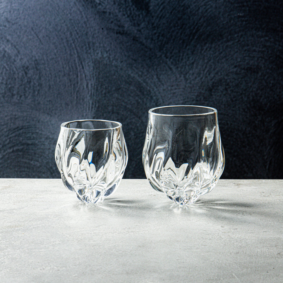Whiskey glass fluctuation