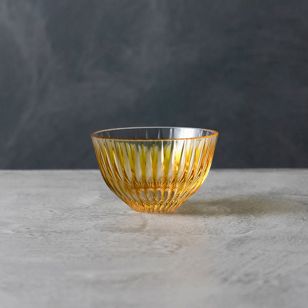Edo Kiriko Amber Green Chrysanthemum Yarai Old Glass – TSUCHI-YA