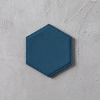 TIFFANY1889銀器フォーク×厚革コースター｜一点物 ガラス専門店 │ TSUCHI-YA │ 革のコースター 六角（ﾌﾟﾘｽﾞﾑﾌﾞﾙｰ