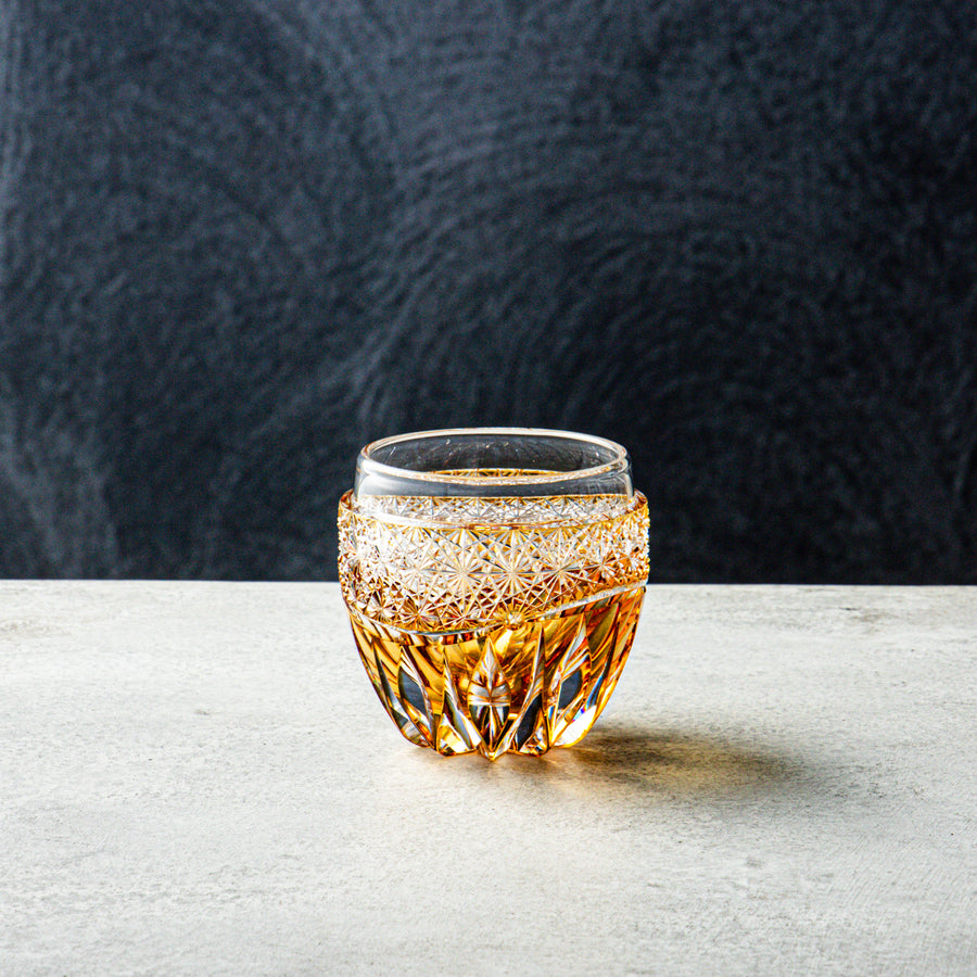 黃色 Kouka 清酒杯